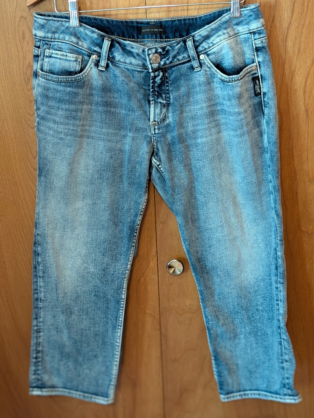 Silver Jeans Light Blue Suki Capri Jeans